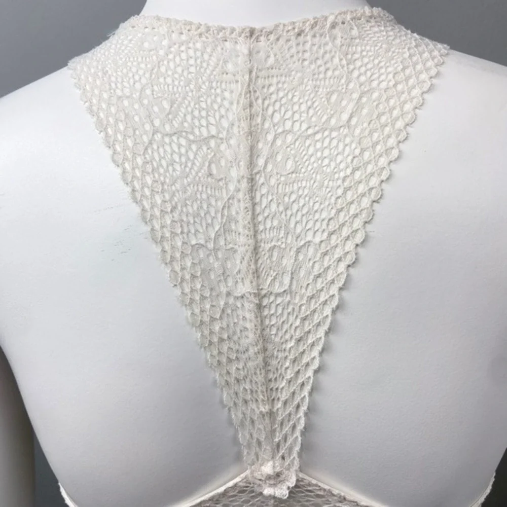 Victorias Secret Lace Trim Bralette Ivory White Size XS Racerback Crochet Halter
